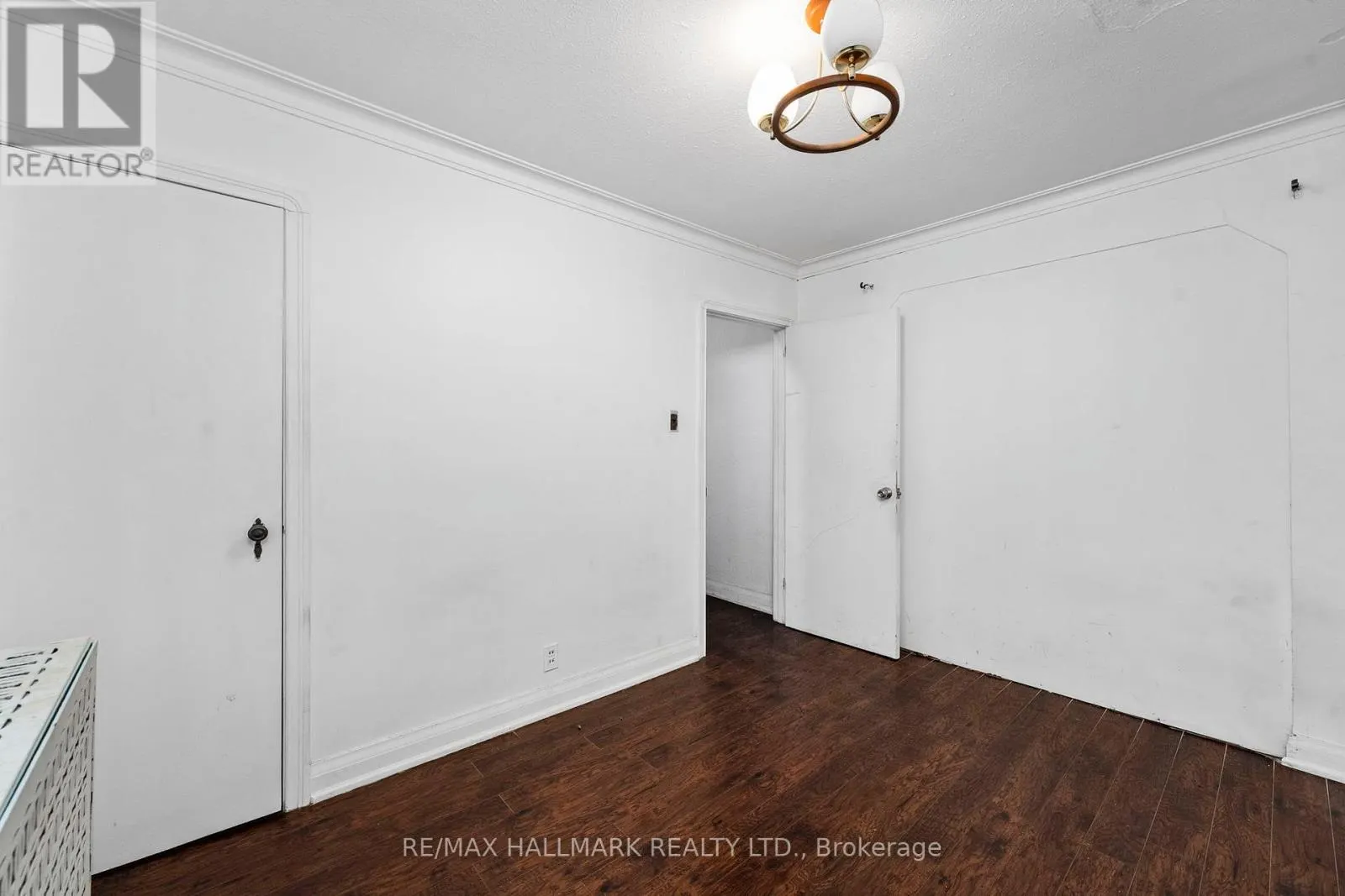 21 PLAXTON DRIVE