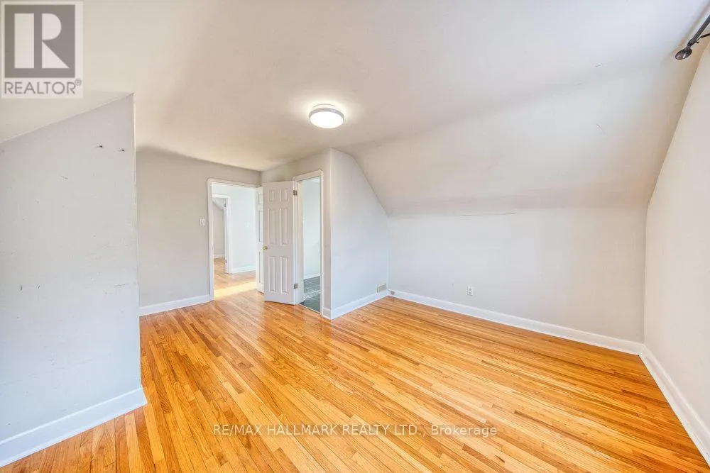 31 GLEN MUIR DRIVE
