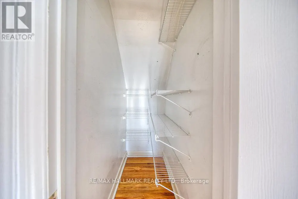 31 GLEN MUIR DRIVE