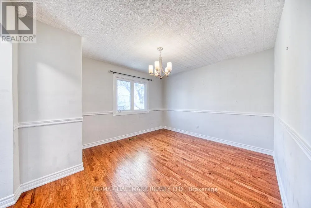 31 GLEN MUIR DRIVE