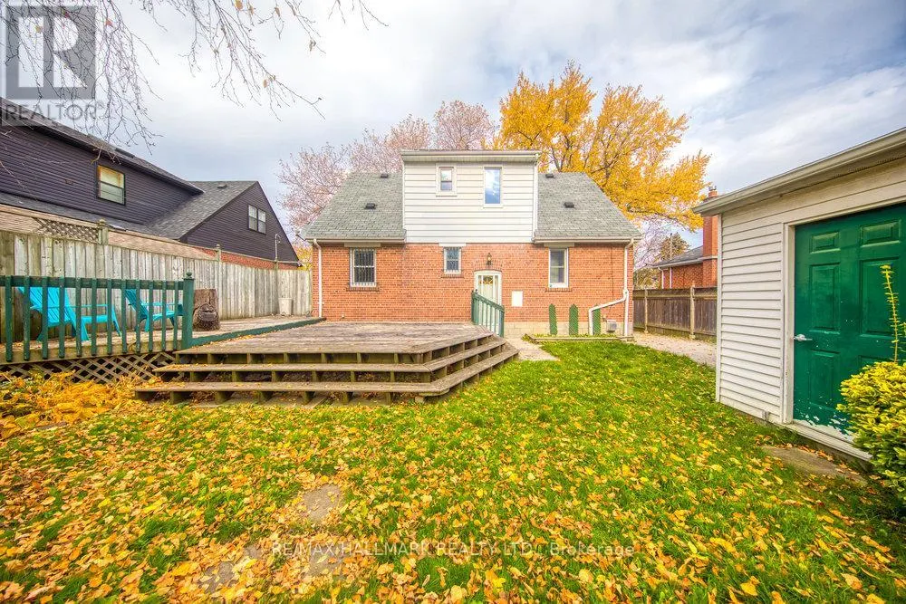 31 GLEN MUIR DRIVE