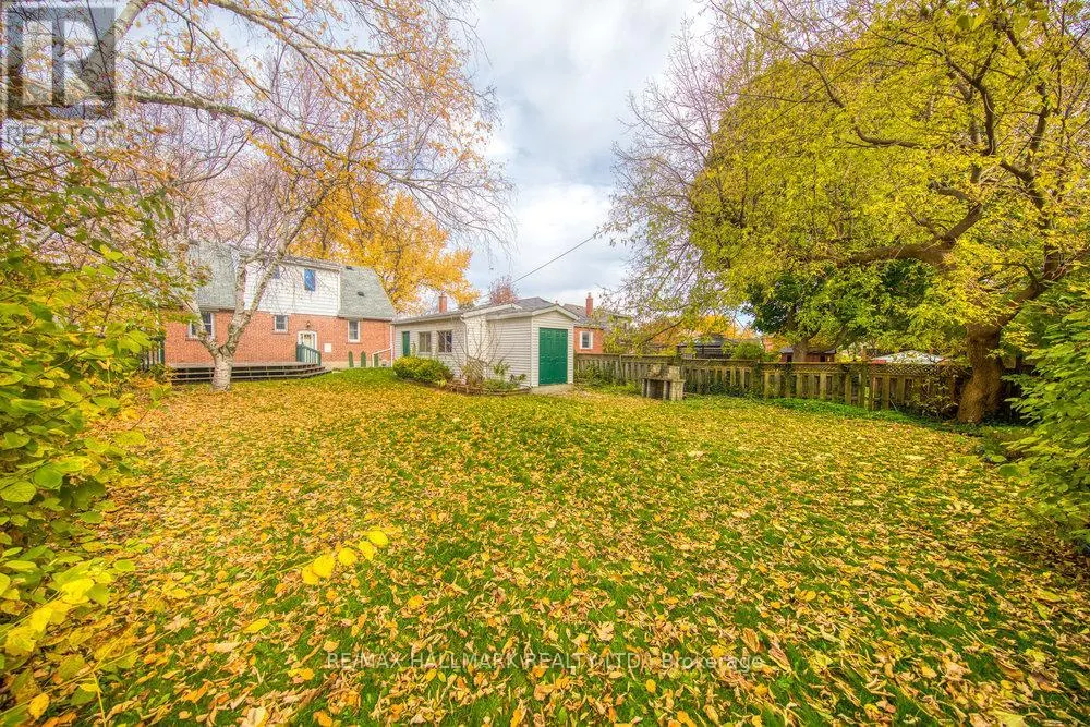 31 GLEN MUIR DRIVE