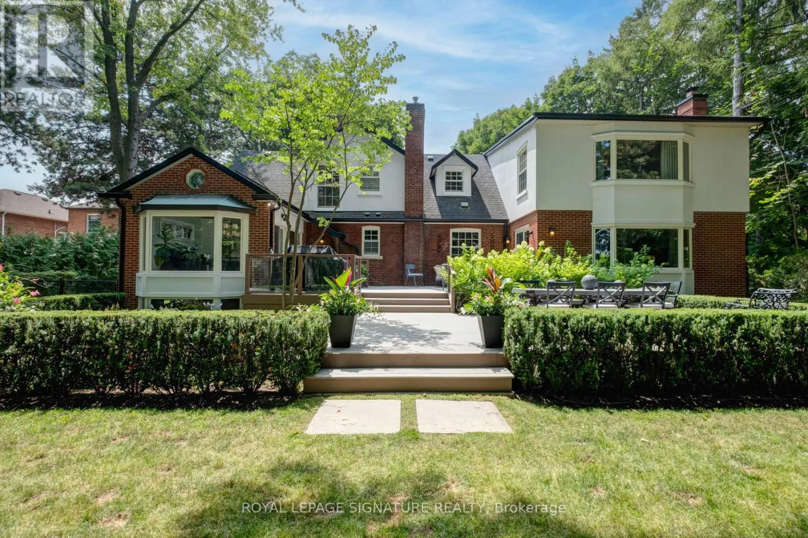 20 TAYLOR DRIVE