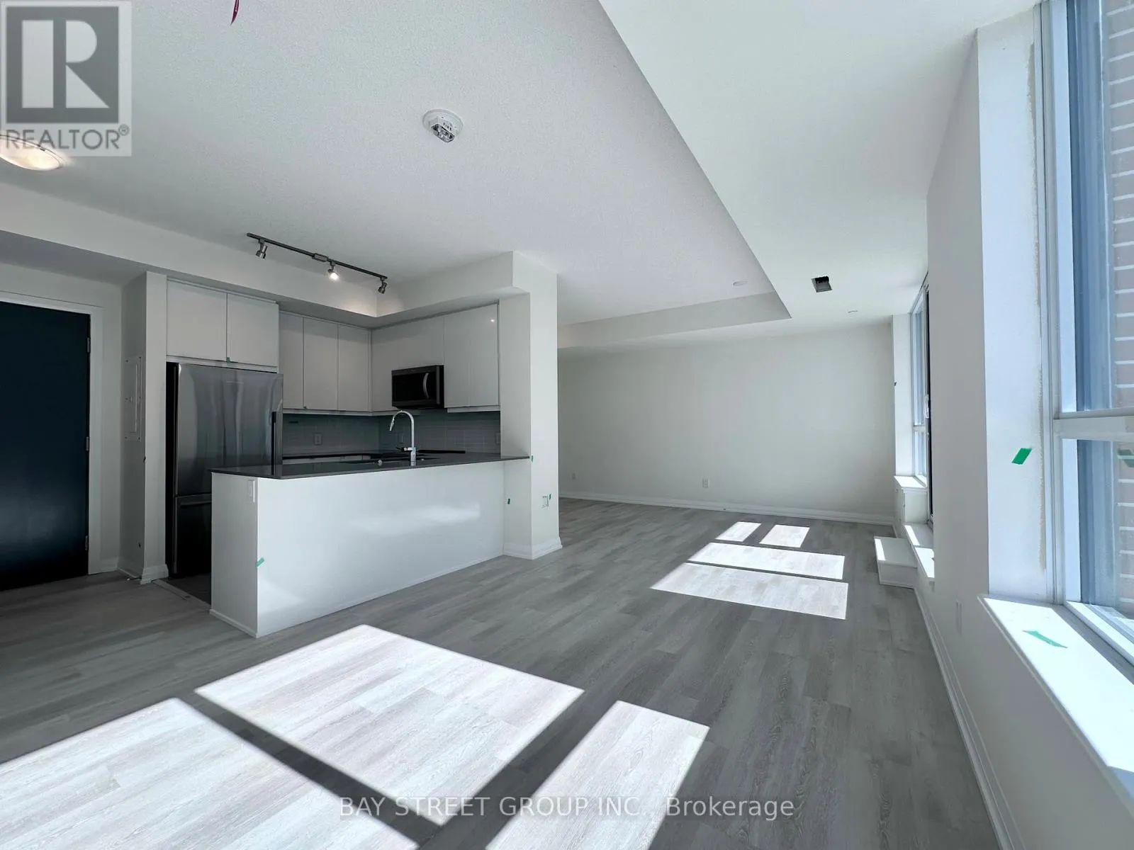 510 - 3260 SHEPPARD AVENUE E