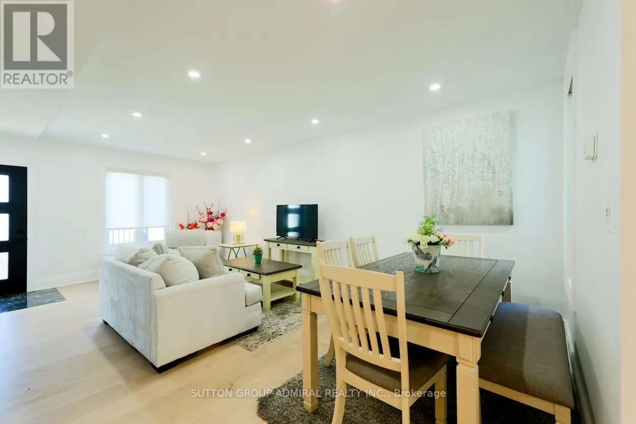 70 CARLAW AVENUE