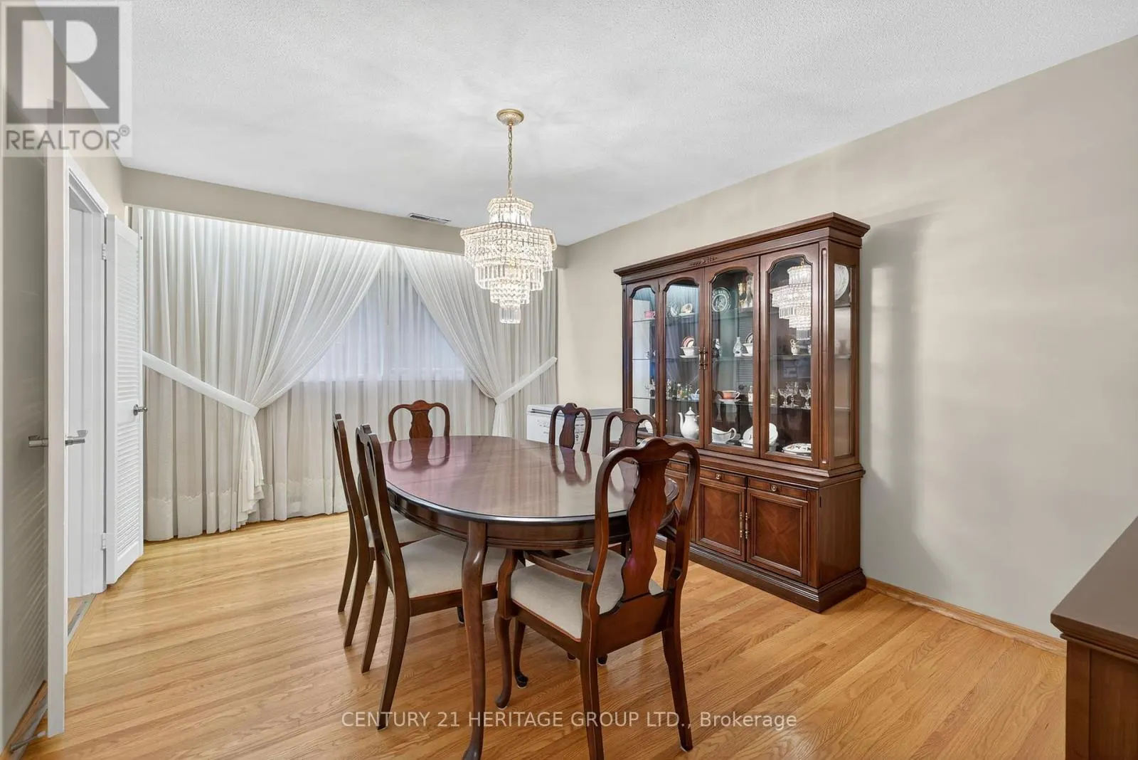 58 MORGANDALE CRESCENT