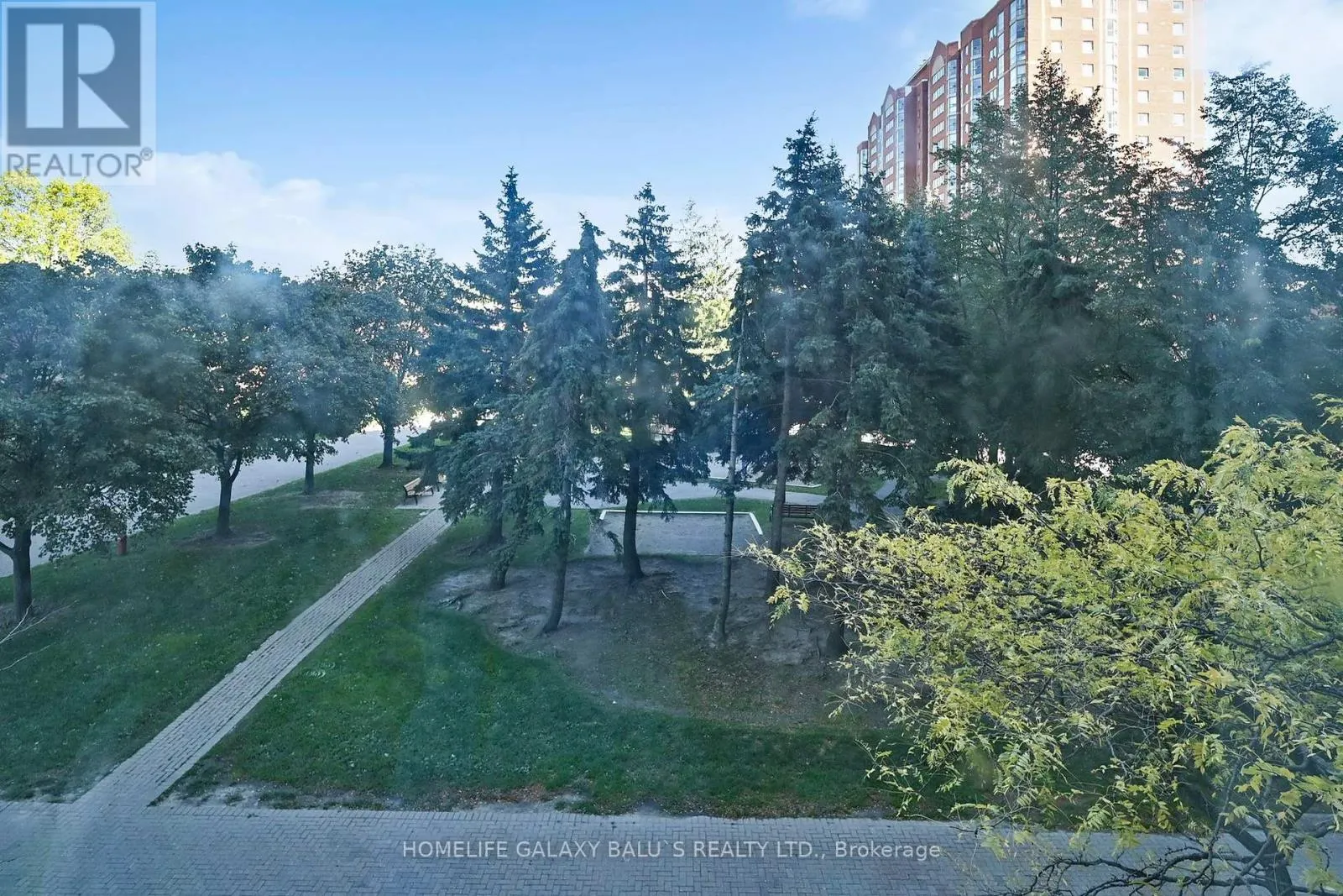 307 - 2460 EGLINTON AVENUE E