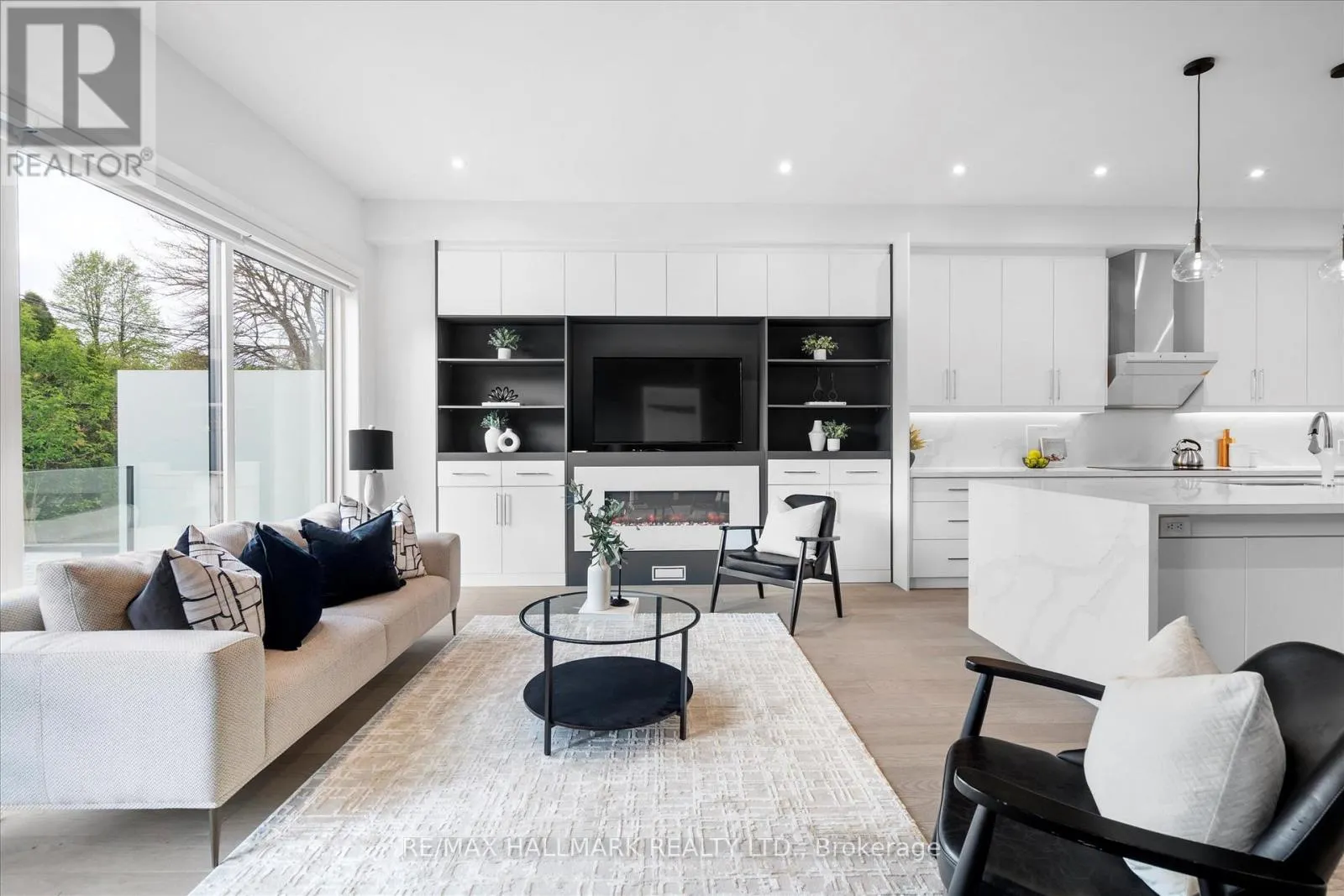 40 MANDERLEY DRIVE
