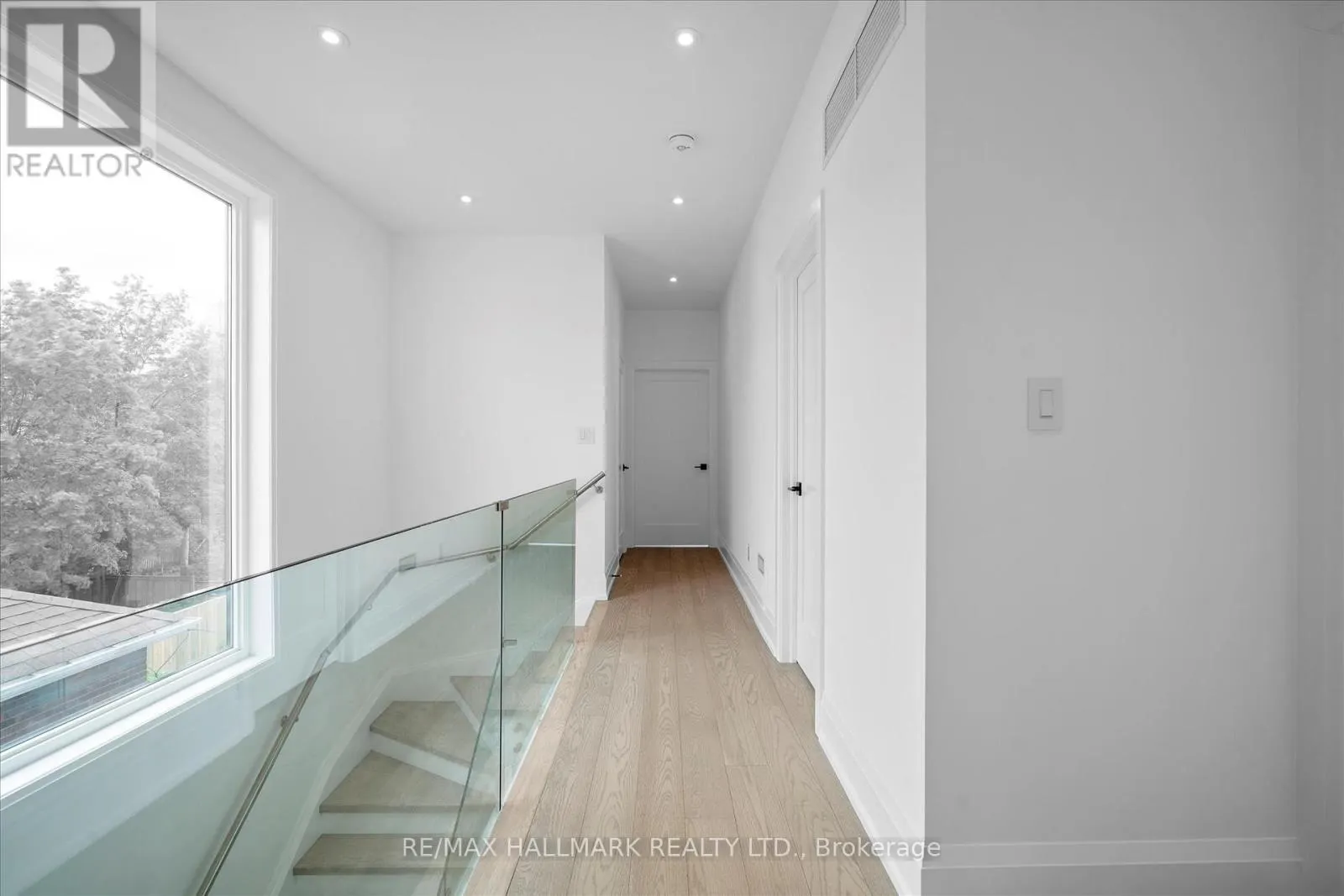 40 MANDERLEY DRIVE