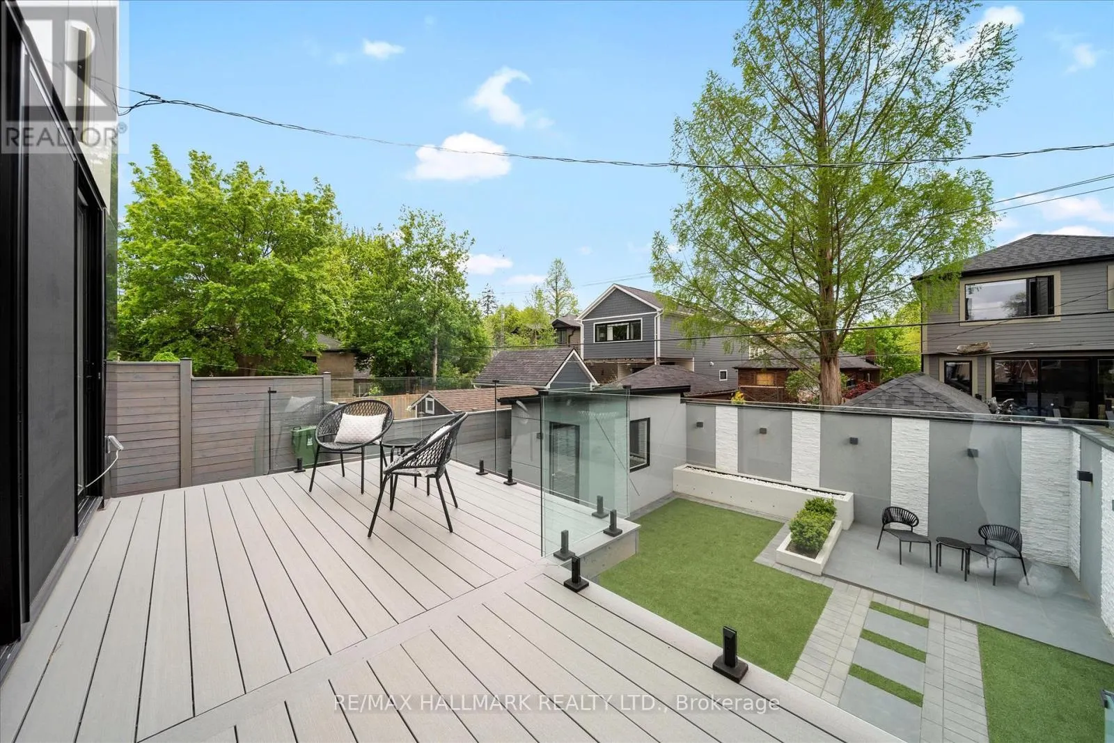 40 MANDERLEY DRIVE