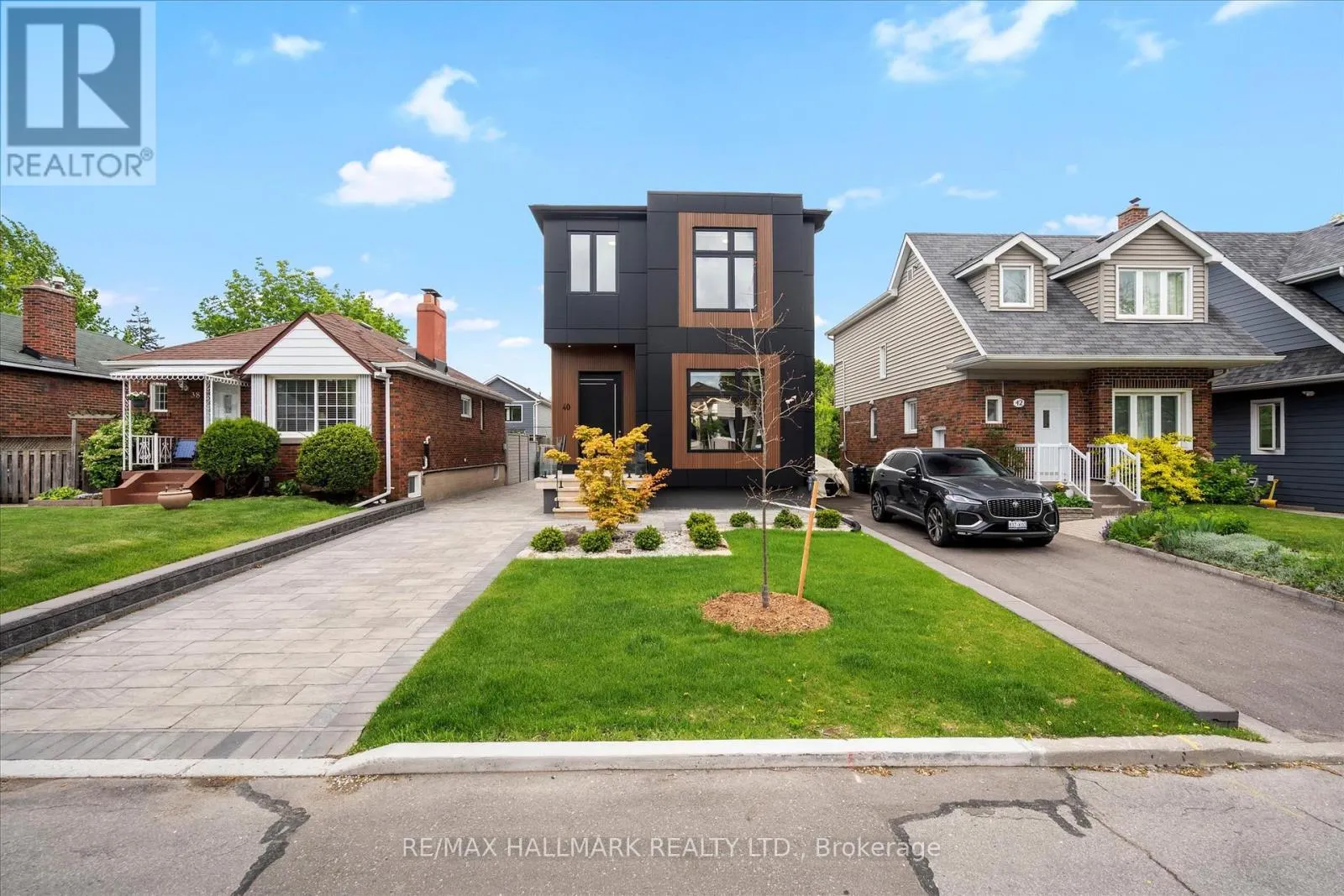 40 MANDERLEY DRIVE
