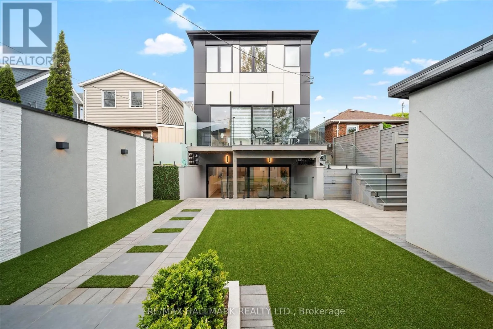 40 MANDERLEY DRIVE