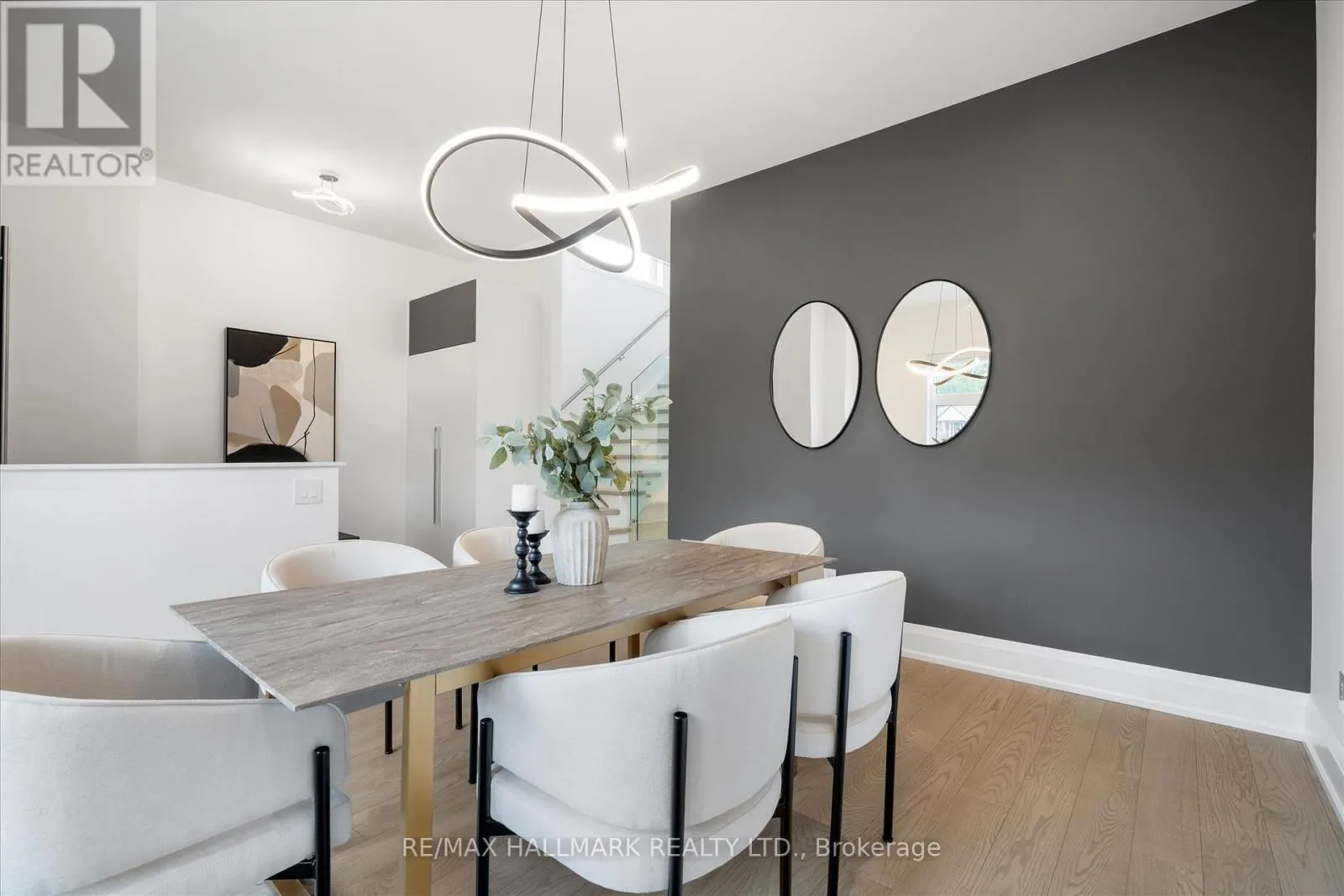 40 MANDERLEY DRIVE