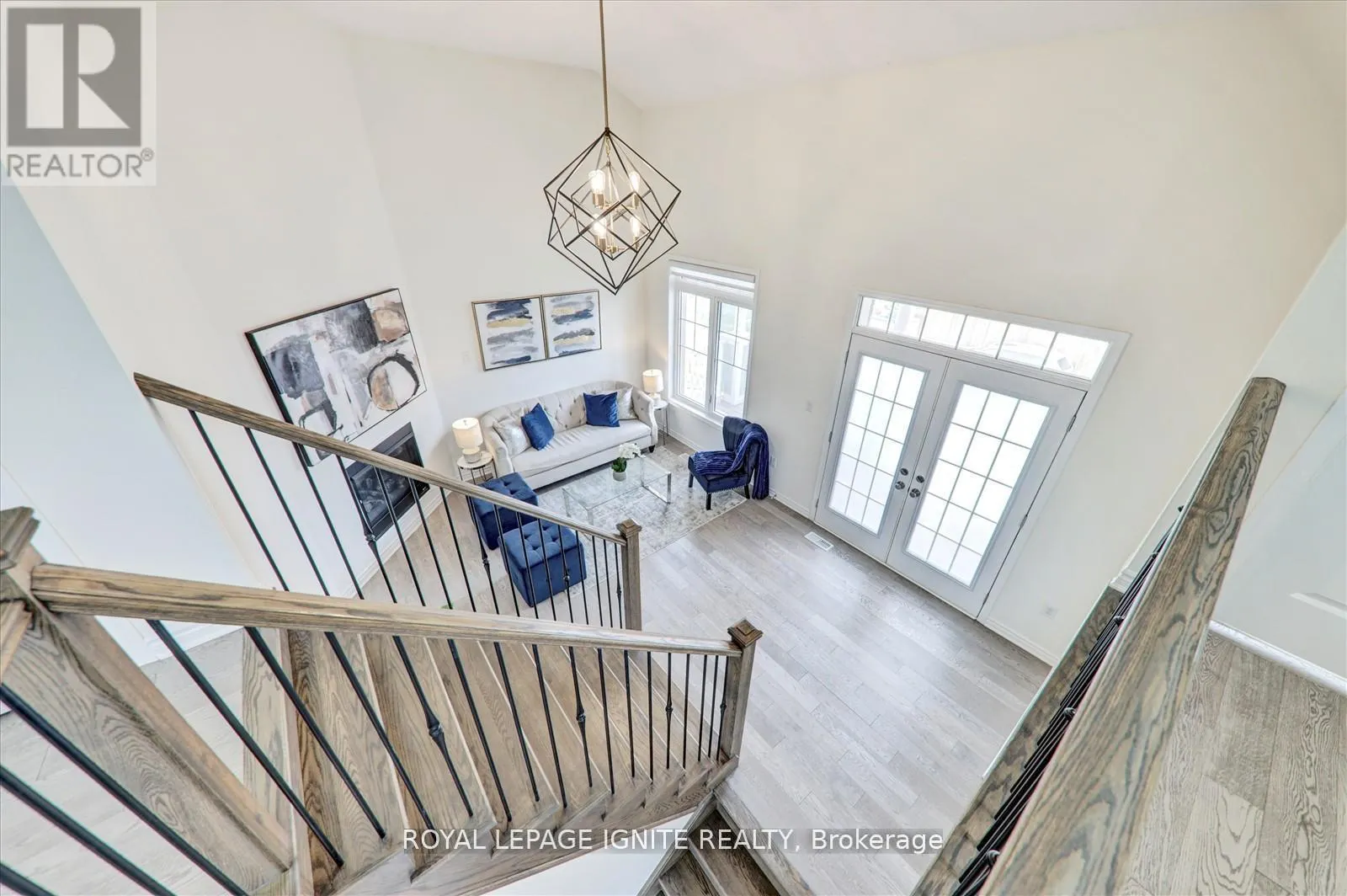 1072 FOXTAIL CRESCENT