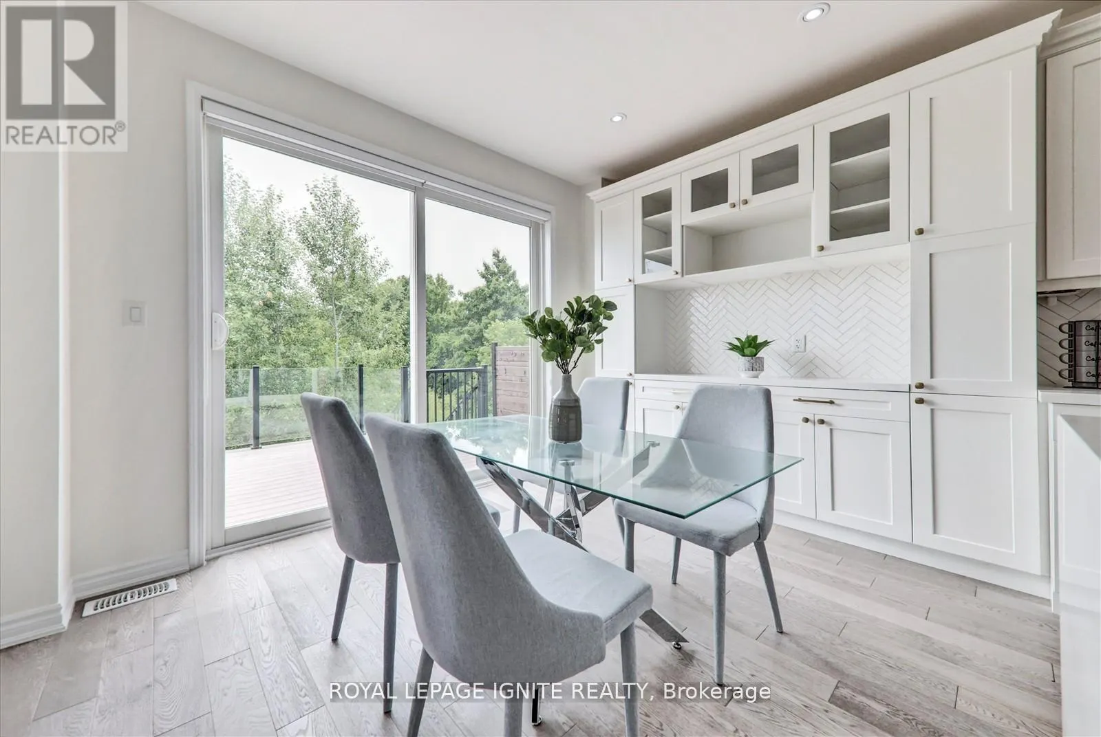 1072 FOXTAIL CRESCENT