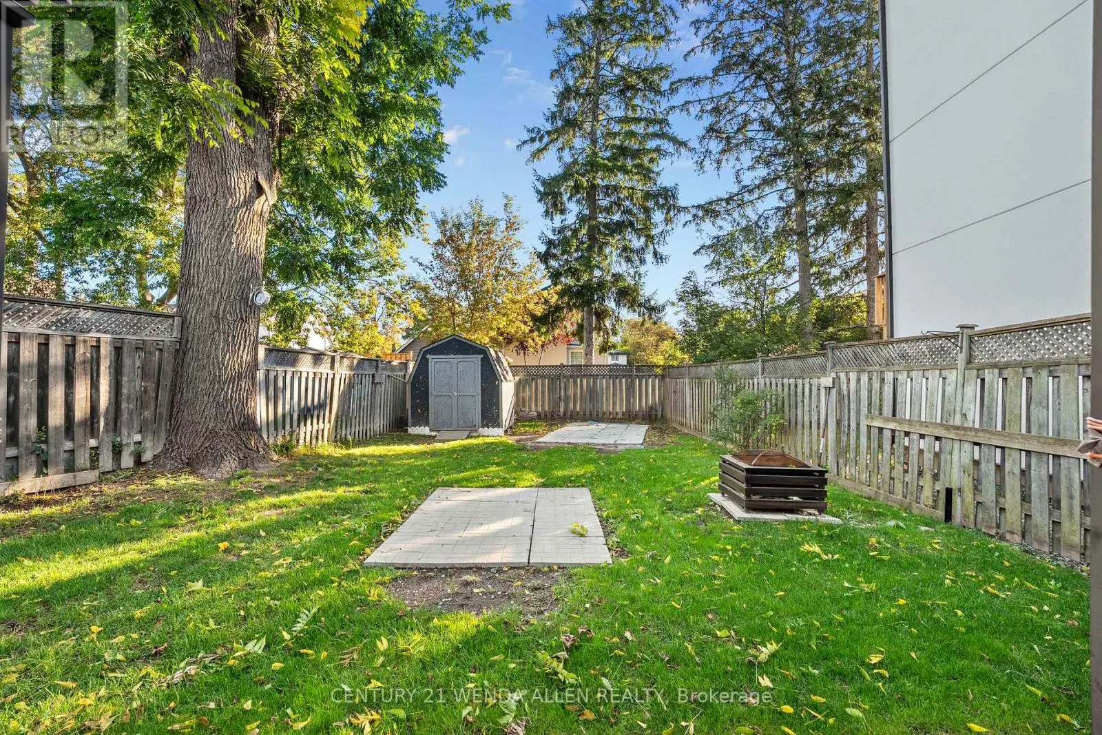 73 MONTRAVE AVENUE