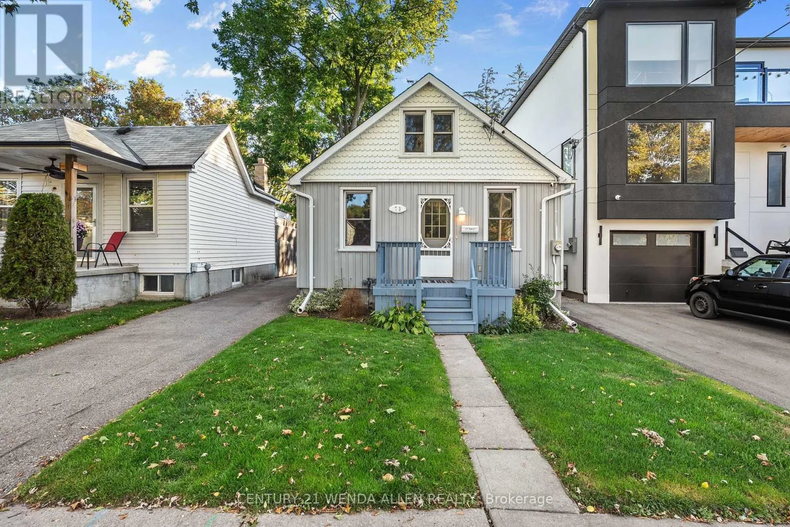 73 MONTRAVE AVENUE