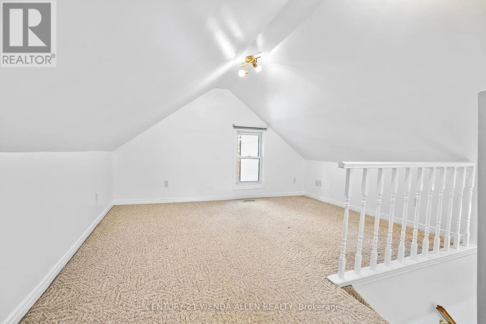 73 MONTRAVE AVENUE