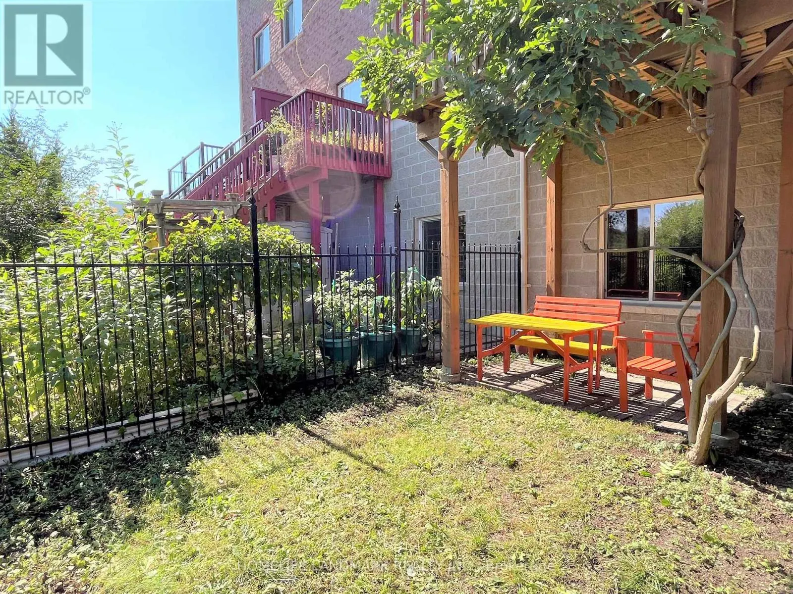 79 JOHN BELL CRESCENT