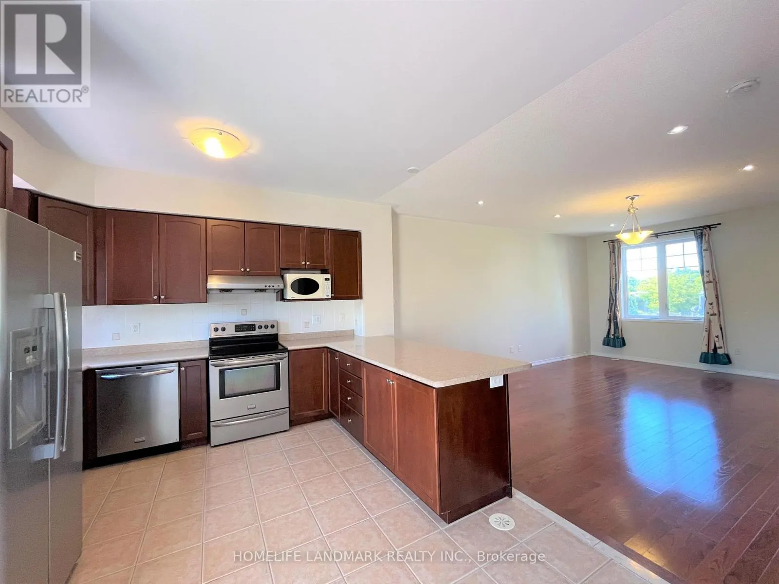 79 JOHN BELL CRESCENT