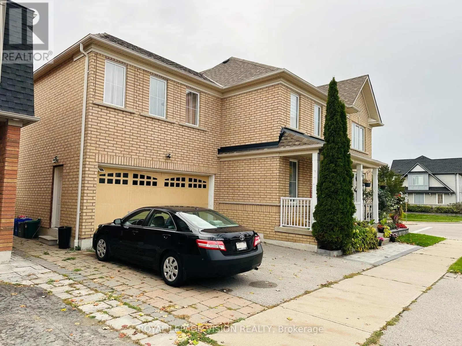 34 SEWARD CRESCENT