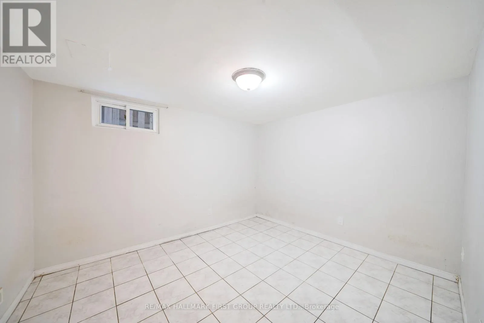 5 CLARESHOLME DRIVE