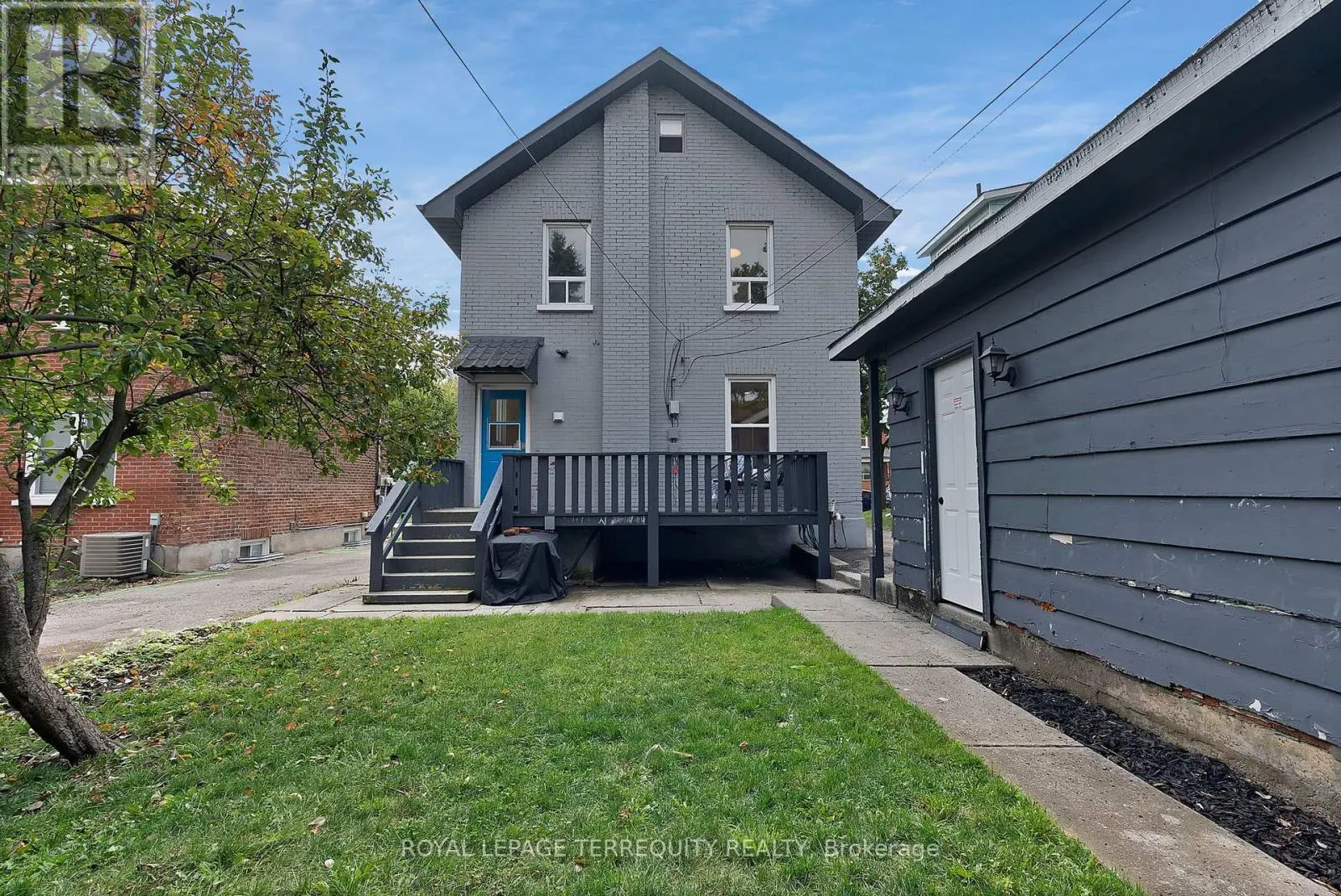 246 BRUCE STREET