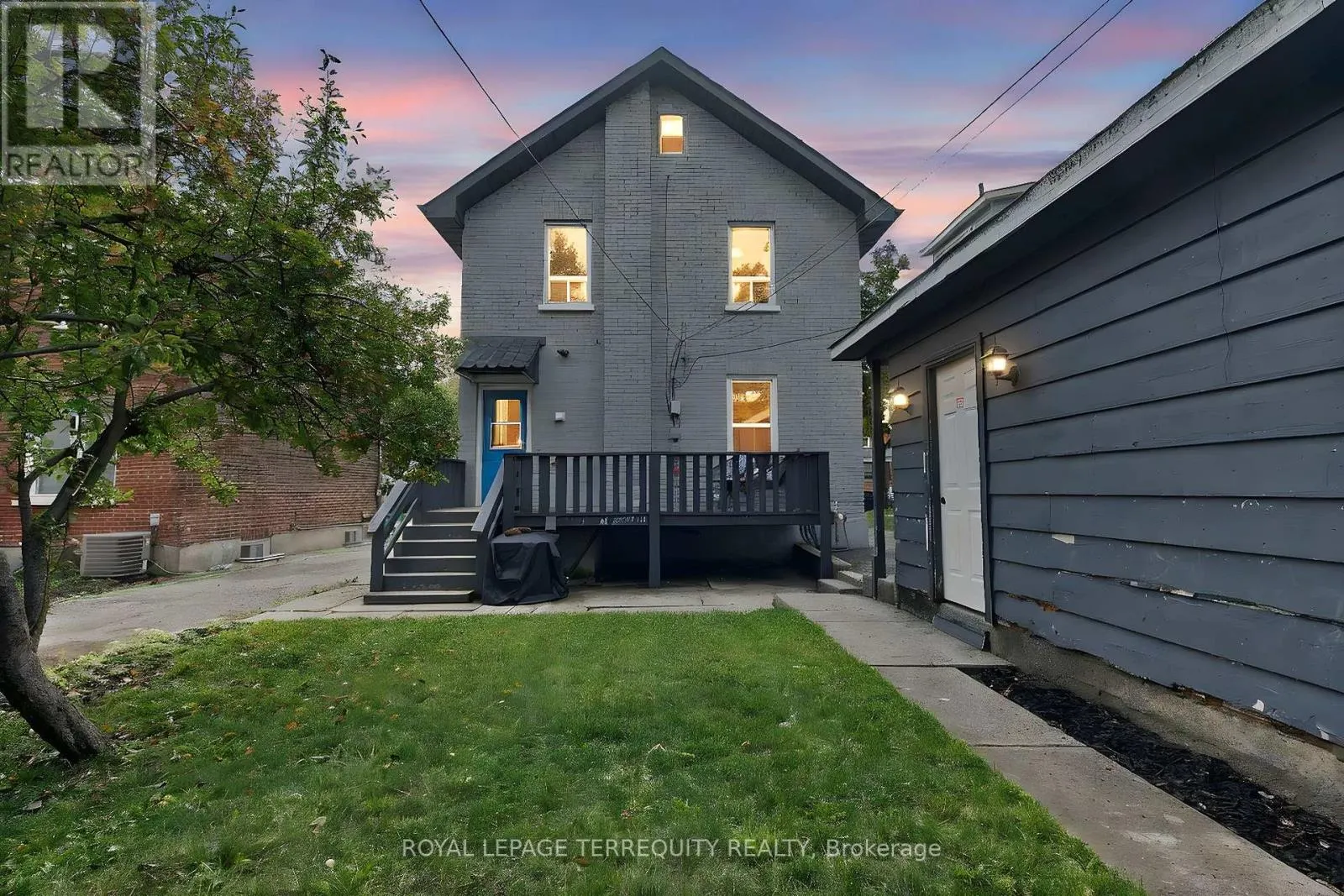 246 BRUCE STREET