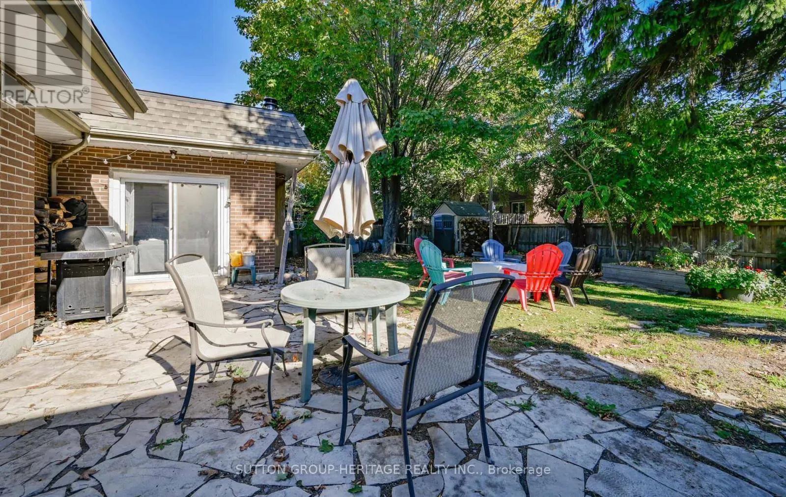 29 GLENMOUNT COURT