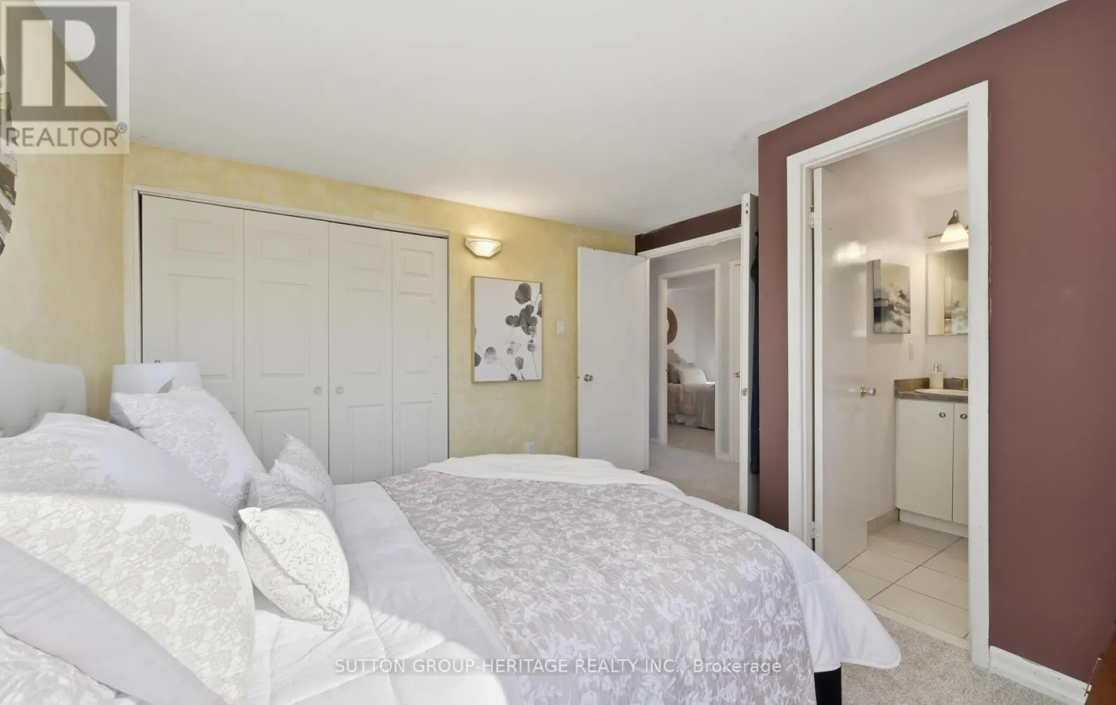 29 GLENMOUNT COURT