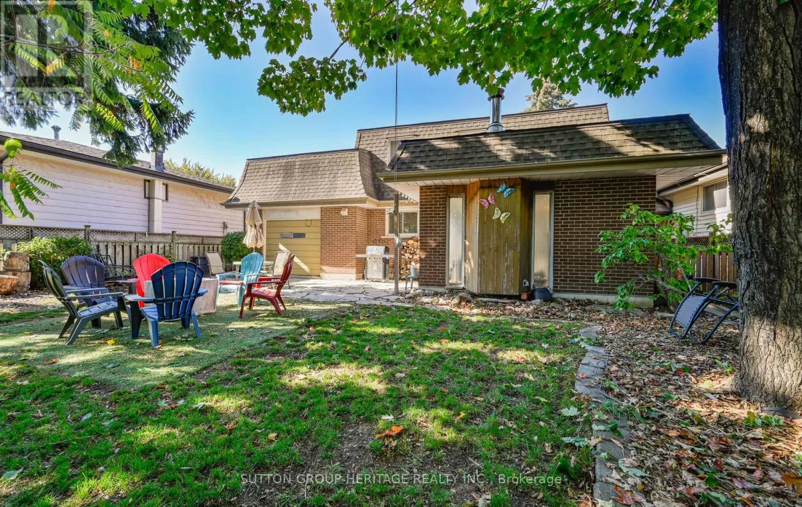 29 GLENMOUNT COURT