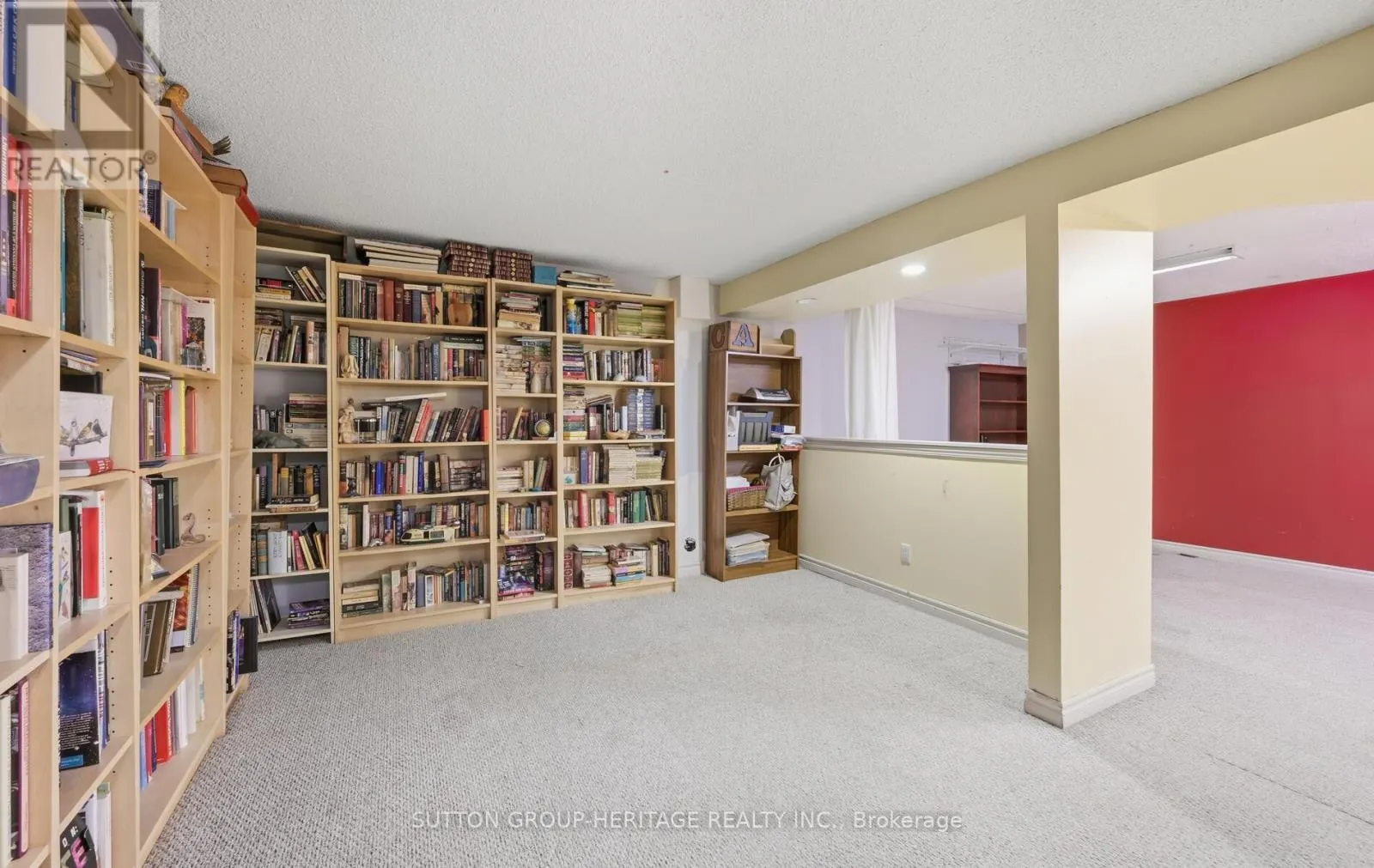 29 GLENMOUNT COURT