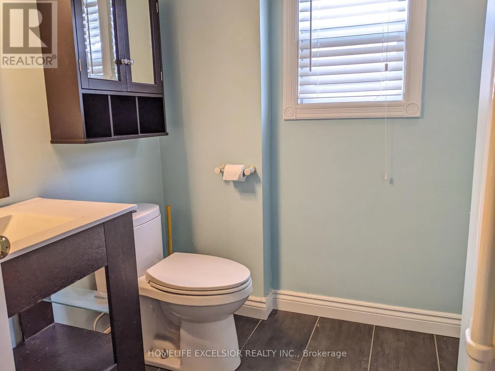 1478 SIMCOE STREET N