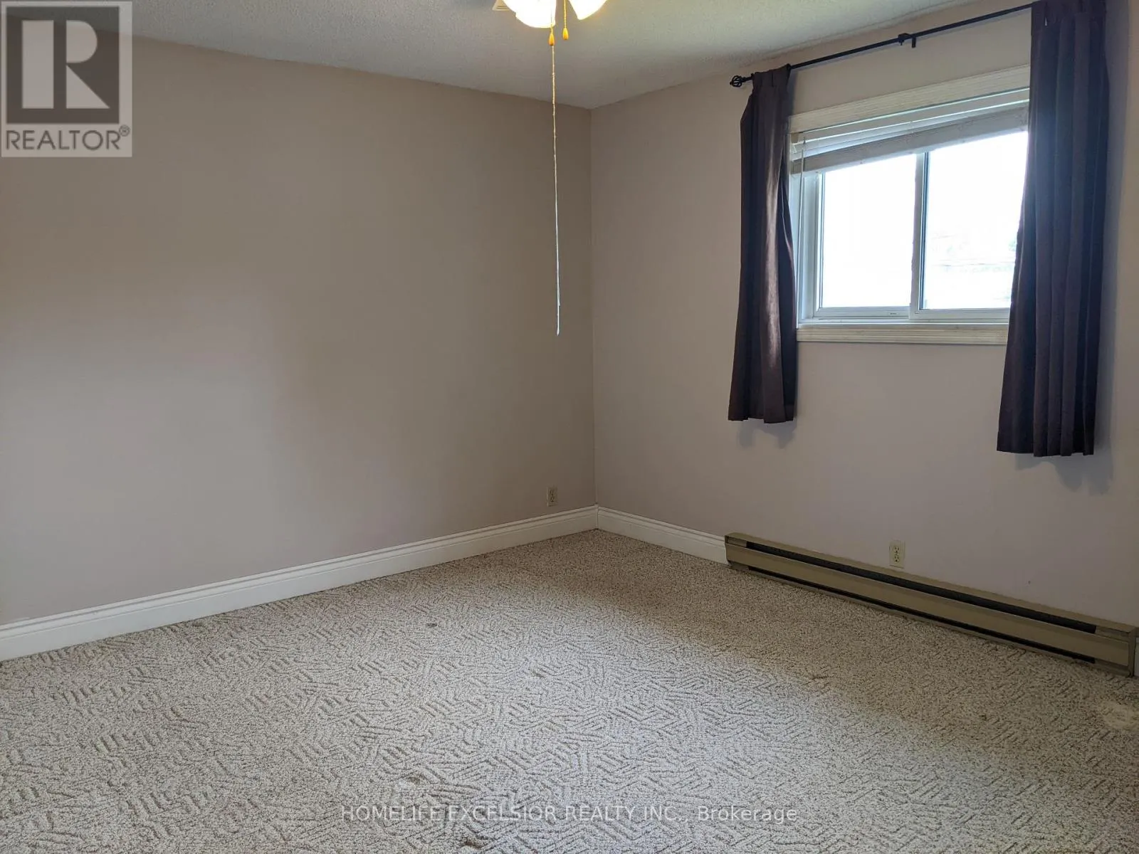 1478 SIMCOE STREET N