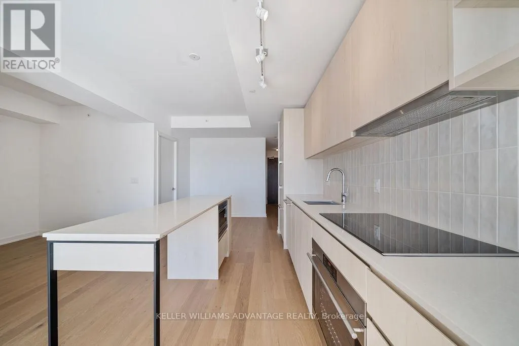 401 - 1161 KINGSTON ROAD