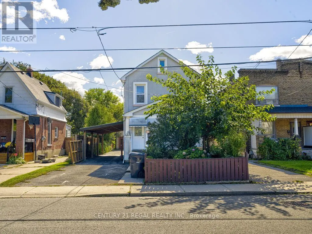11 MIDBURN AVENUE