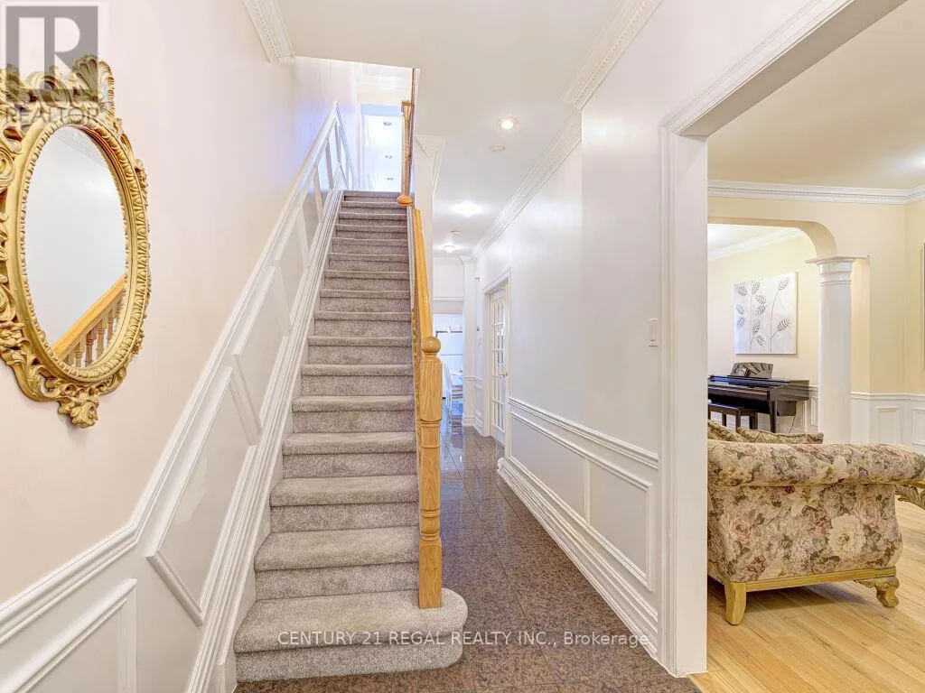 11 MIDBURN AVENUE