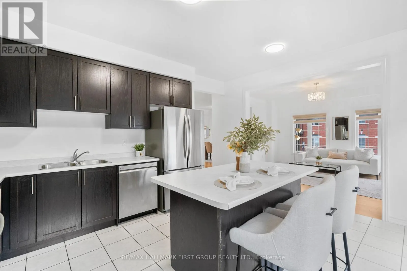 1119 SKYRIDGE BOULEVARD