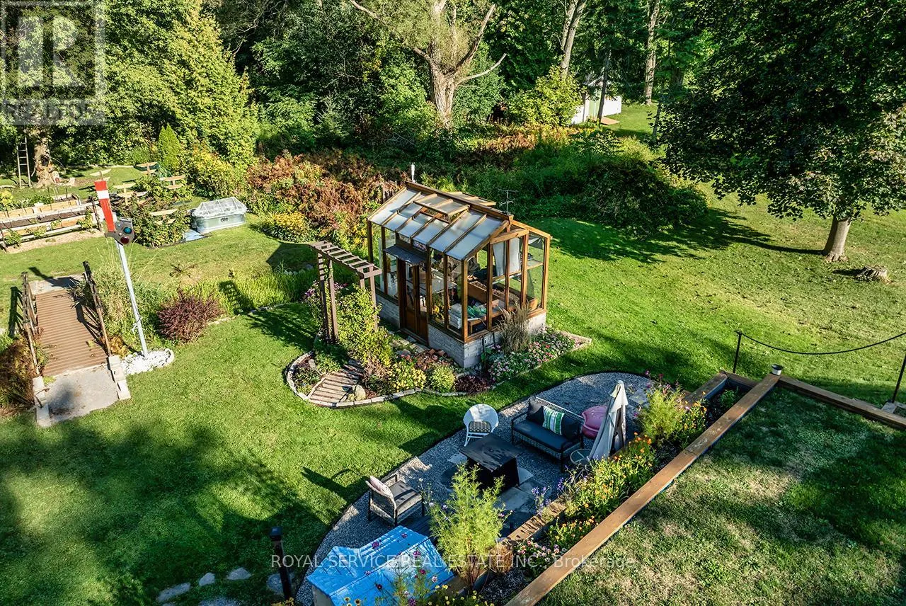 5781 OCHONSKI ROAD