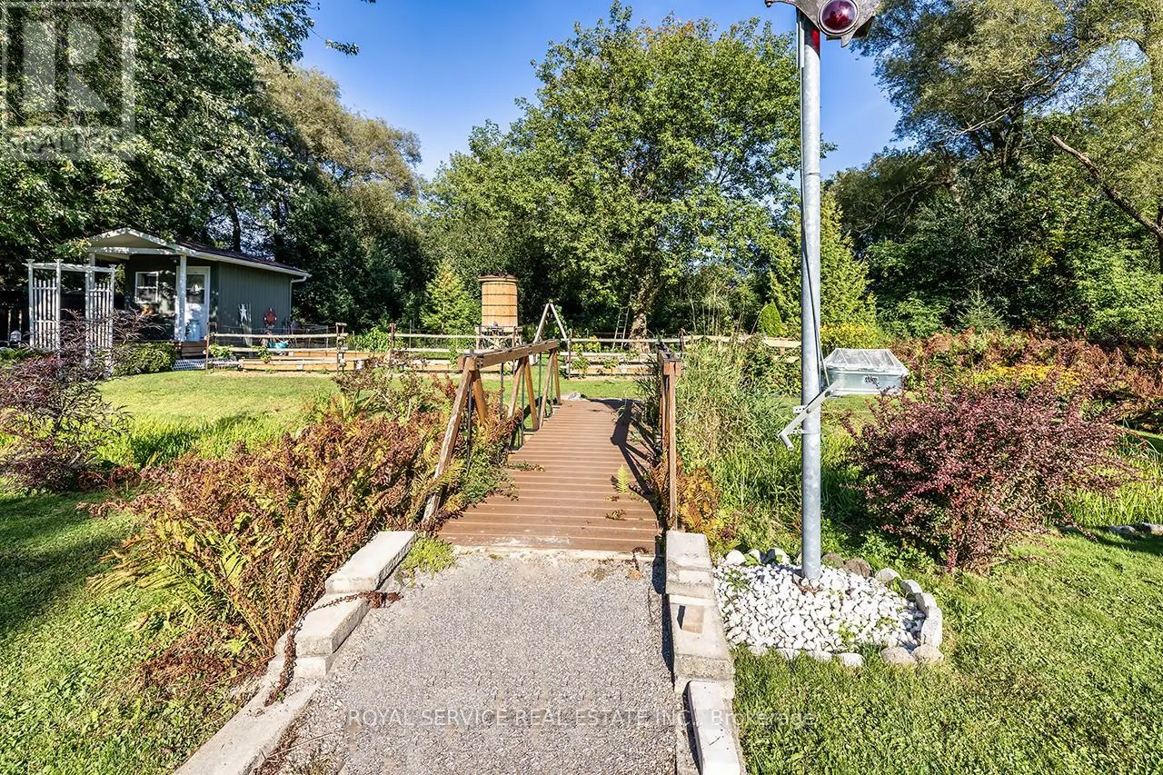 5781 OCHONSKI ROAD