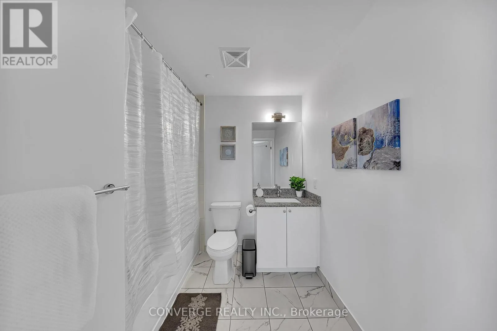 1310 - 3220 SHEPPARD AVENUE E