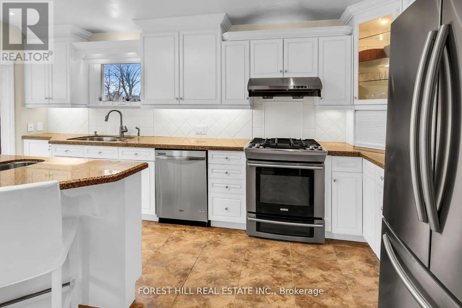 23 TARSUS CRESCENT