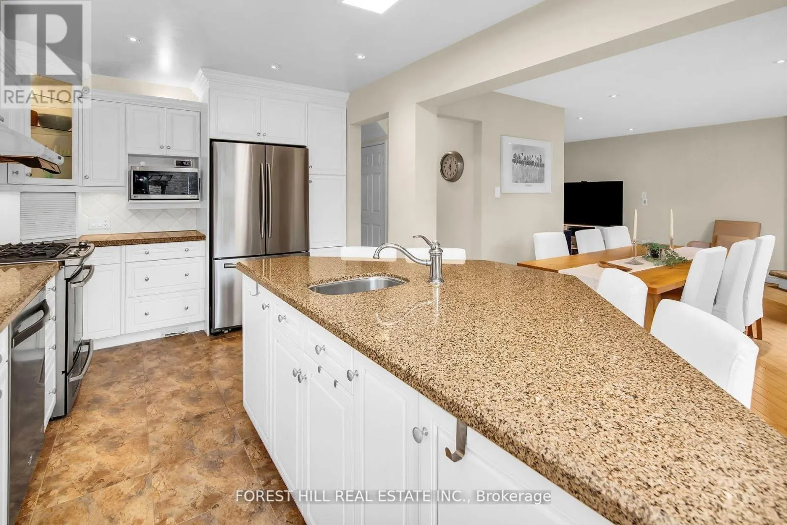 23 TARSUS CRESCENT
