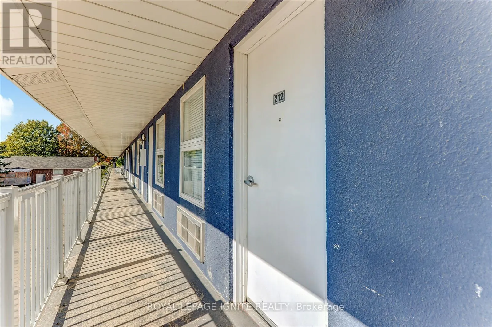 212 - 70 PORT DARLINGTON ROAD