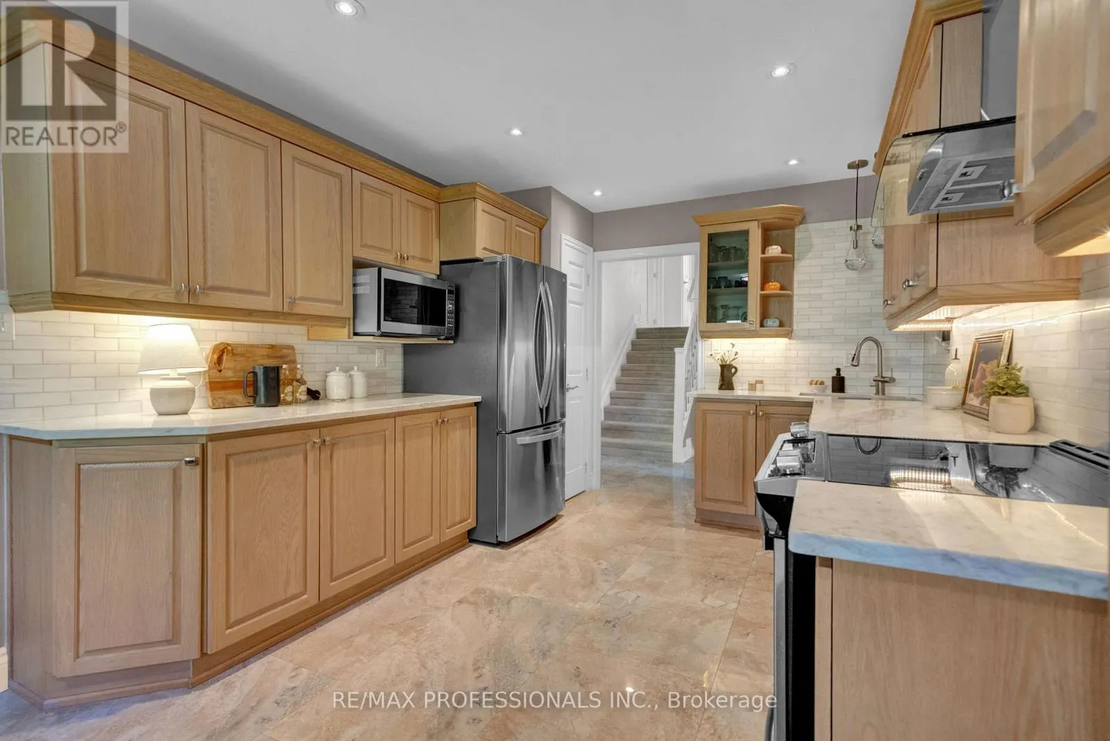 23 SUNICREST BOULEVARD
