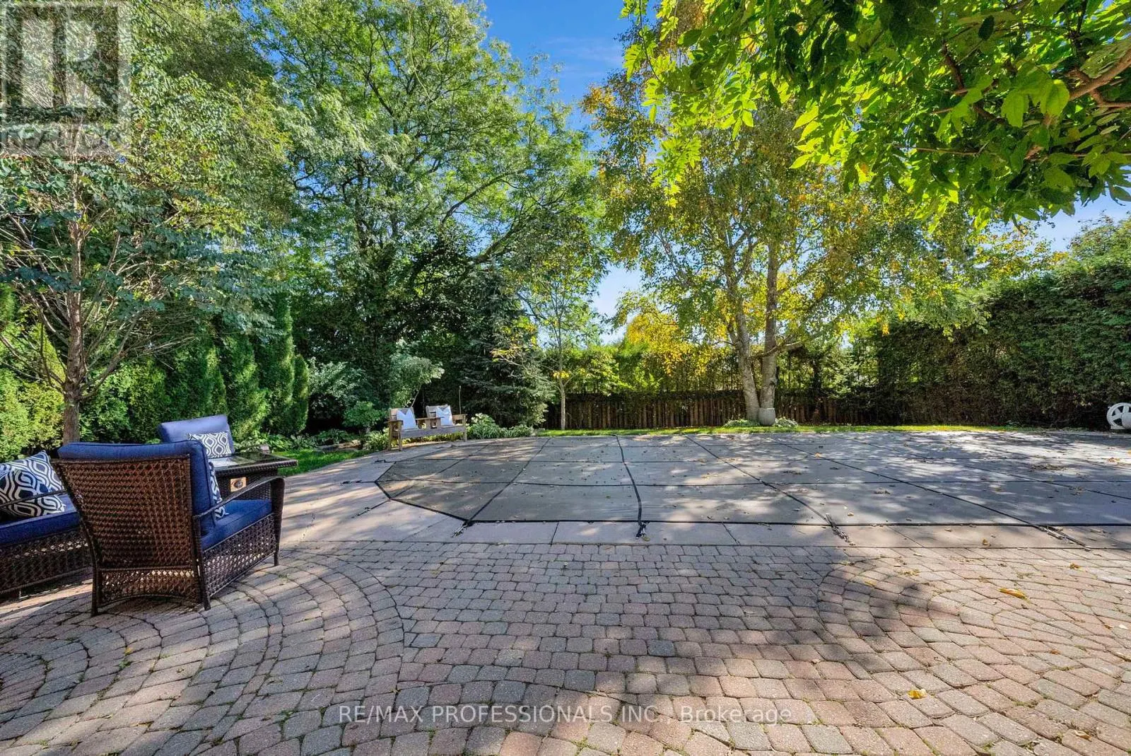 23 SUNICREST BOULEVARD