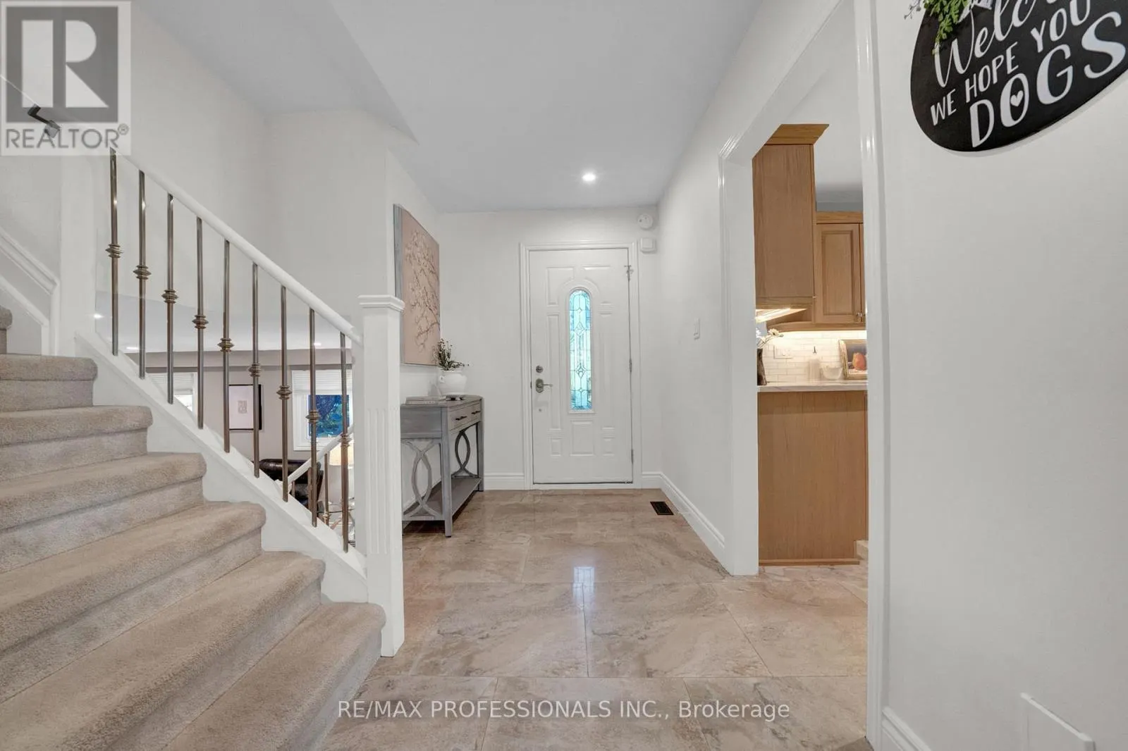 23 SUNICREST BOULEVARD