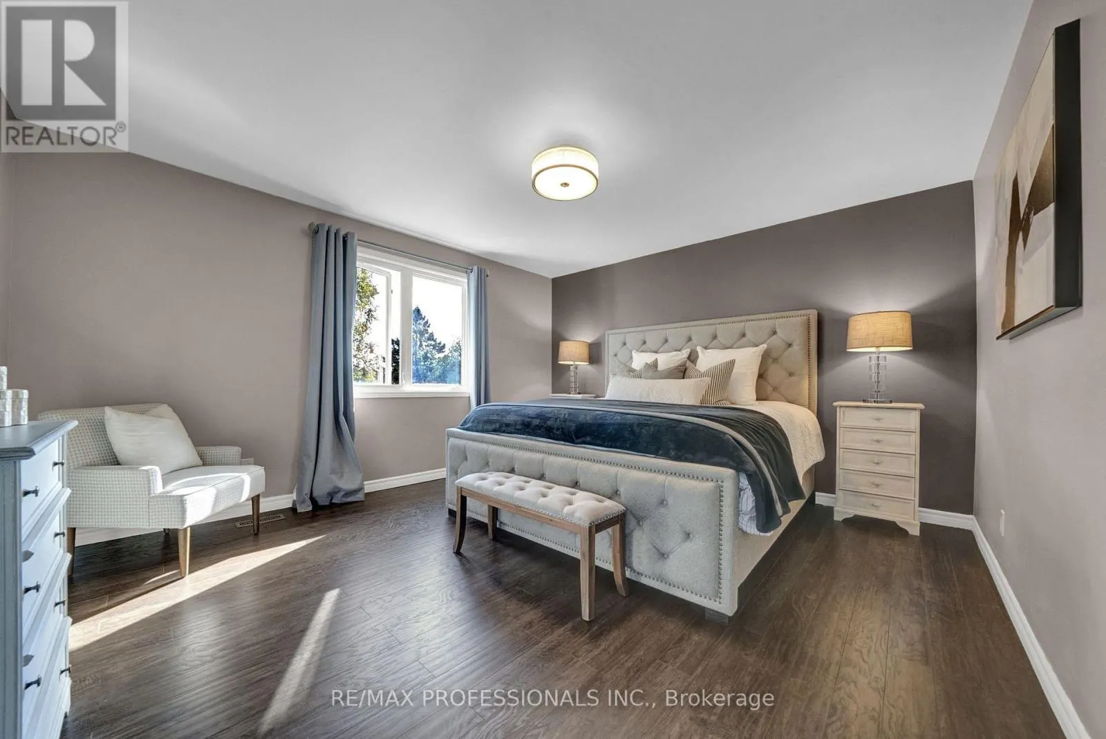 23 SUNICREST BOULEVARD