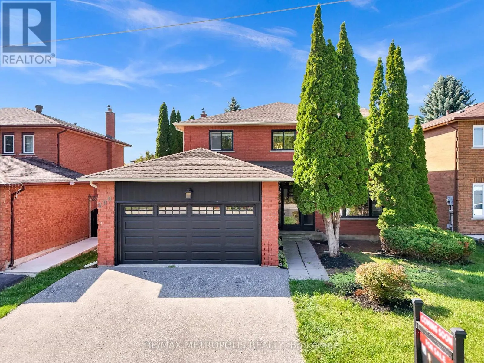 296 THORNTON ROAD N