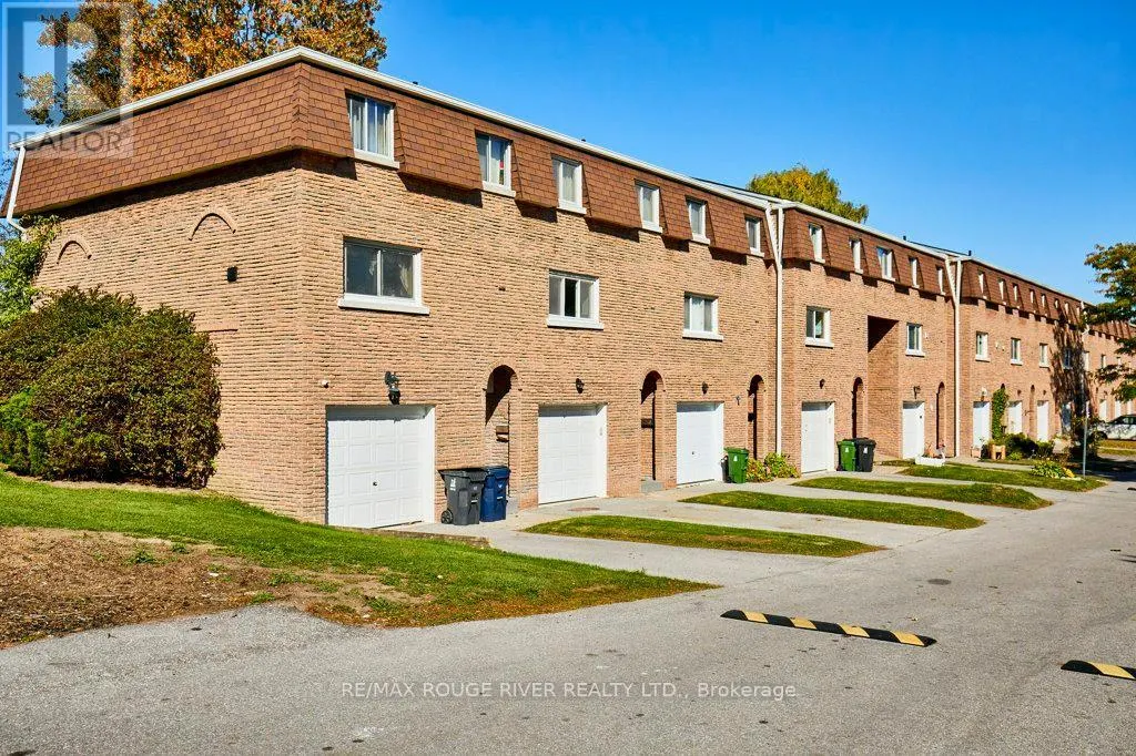 15 - 121 CENTENNIAL ROAD